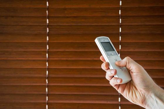 ستائر نوافذ خشبية صلبة للمكتب ، ستائر فينيسية من الخيزران مقاومة للأتربة