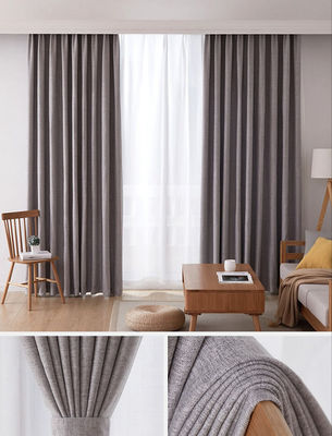 ستائر معتمة من الكتان المخملي باللون الرمادي الفاتح بطبقة مزدوجة بتصميم عصري بسيط