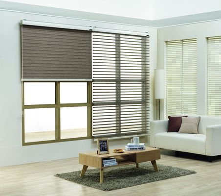 الألومنيوم Slat 610gsm فندق نوع الستائر 60mm المضادة للأشعة فوق البنفسجية بولي كلوريد الفينيل مادة البوليستر