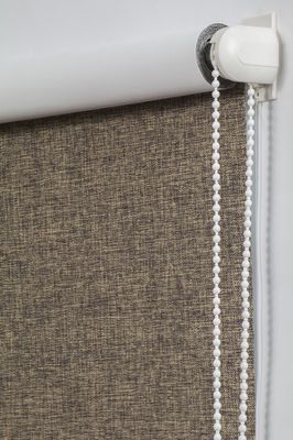 KEEWO ، مصنع الصين ، Sunlight Fabric + Aluminium ، ستائر دوارة يدوية متعددة الألوان