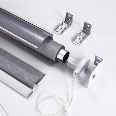 ستائر نوافذ ذكية ليلية نهارية بطبقة مزدوجة بنمط حمار وحشي مع تحكم ذكي